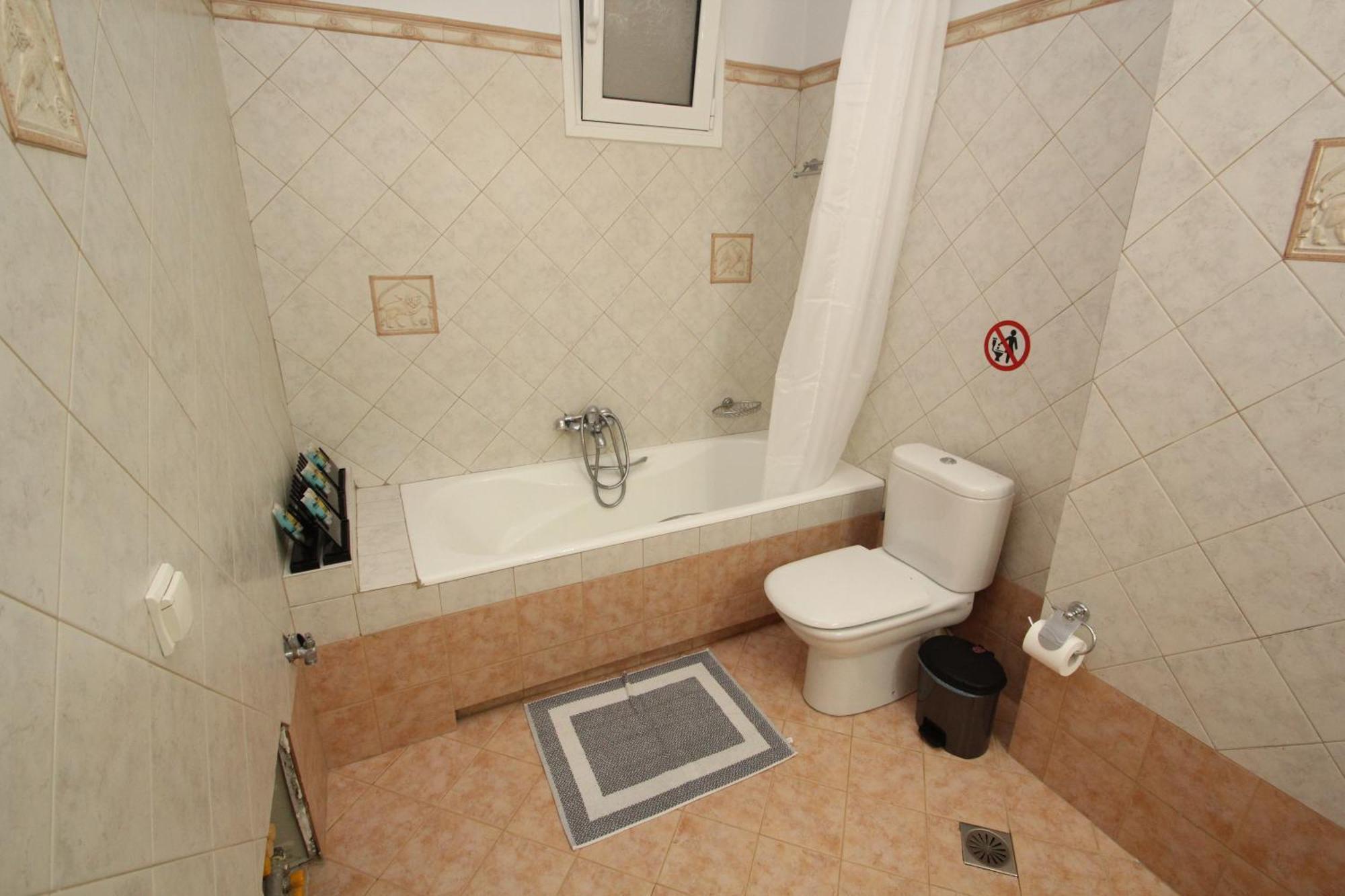 Spacious Country Apartment ヴラヴローナ エクステリア 写真