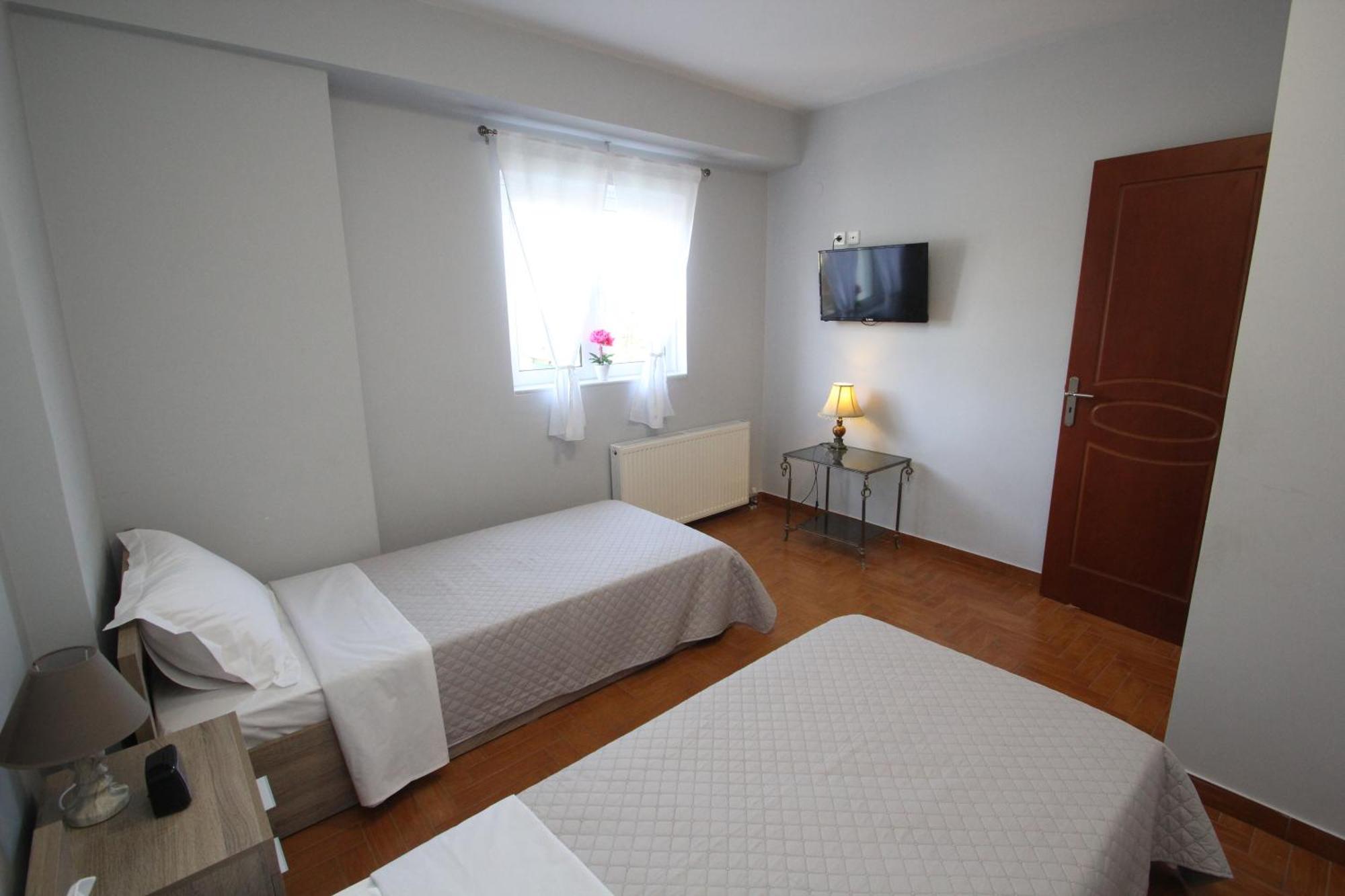 Spacious Country Apartment ヴラヴローナ エクステリア 写真